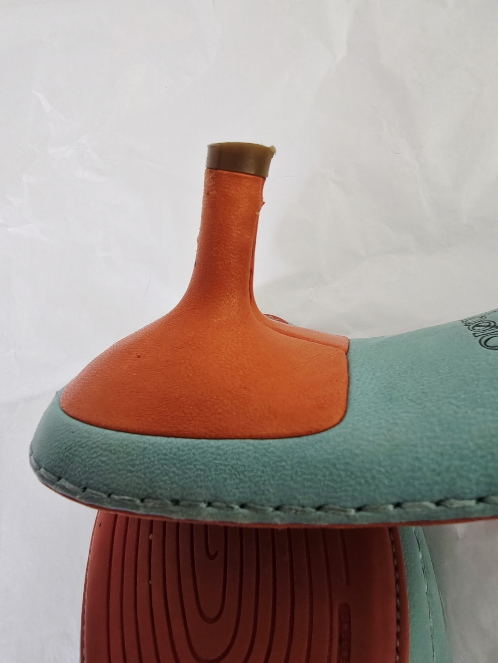 Bolo Two-Tone Sz 8.5 Orange & Teal Slide Sandals - Picture 5 of 7